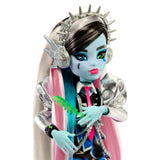 Monster High Amped Up Frankie Stein doll accessories
