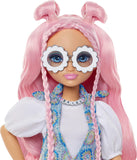 Barbie Dream Besties Doll and Accessories, Daisy Jean Posable Fashion Doll with Removable Fashions & Wavy Pink Hair