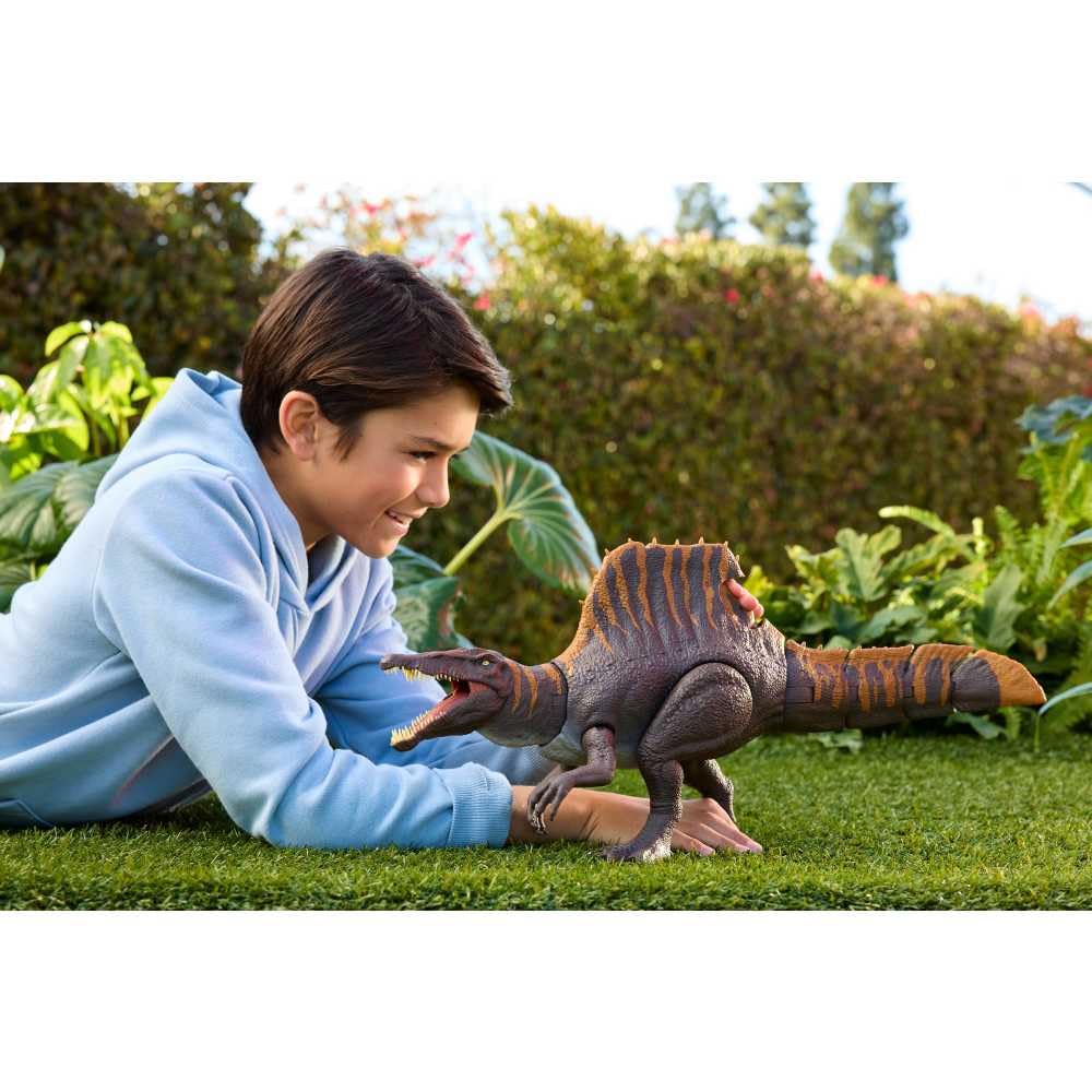 Jurassic World Rebirth Tail Thrasher Spinosaurus Action Figure, Dinosaur Toy With 2 Attack Moves