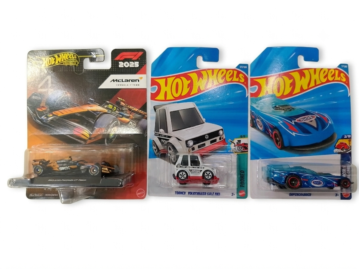 Hot Wheels  Mclaren Formula 1 team (#4), Tooned Volkswagen Golf MK1 and Supercharged