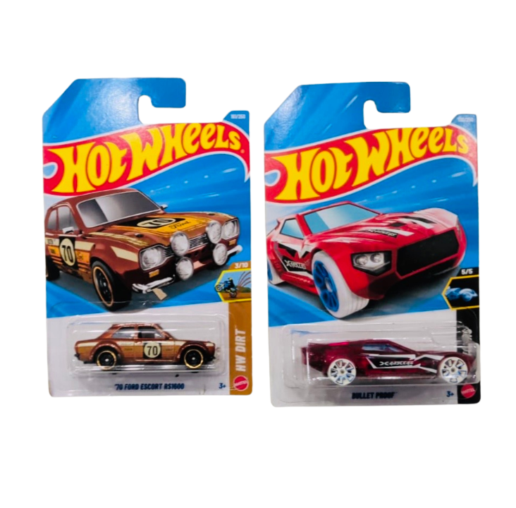 Hot Wheels '70 Ford Escort RS1600 And Bullet Proof