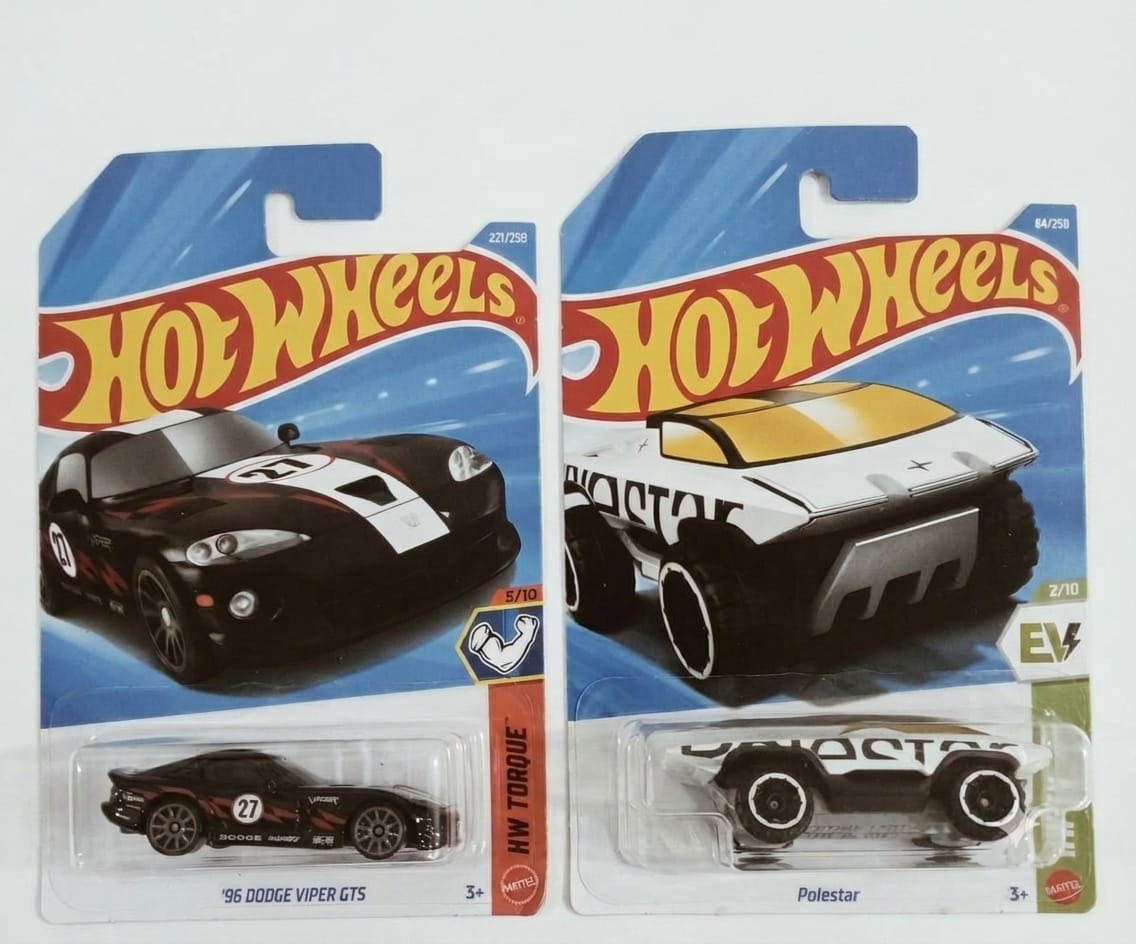 Hot Wheels '96 Dodge Viper GTS And  HW Polestar