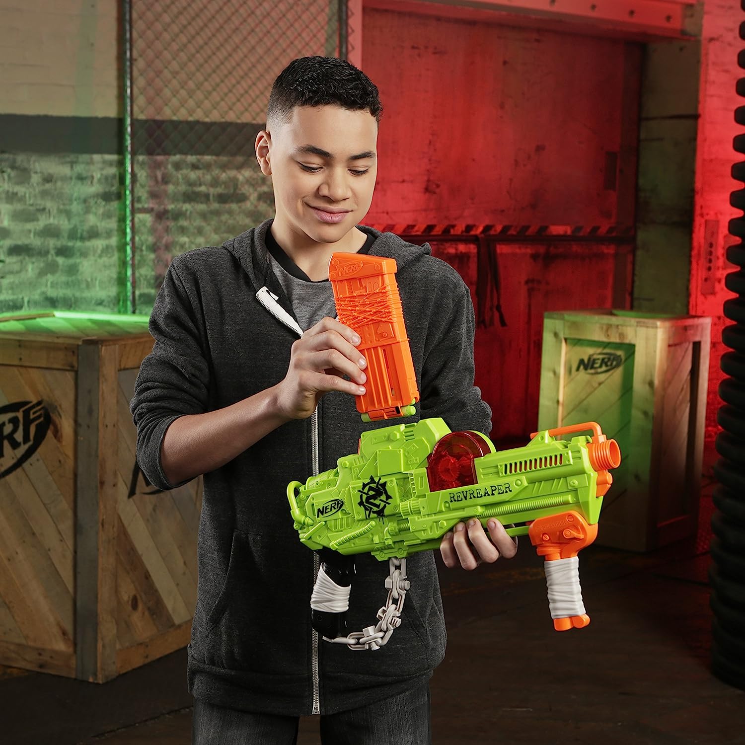 Hasbro NERF Zombie Strike Revreaper & Elite 2.0 50-Dart Refill Pack