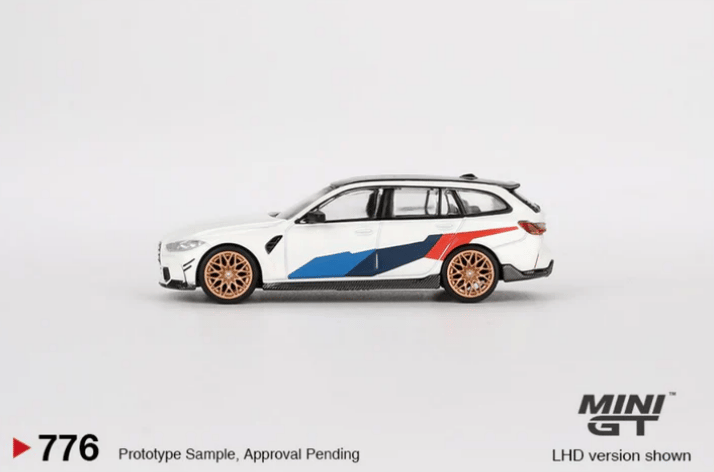 Mini GT BMW M3 M Performance Touring Alpine White