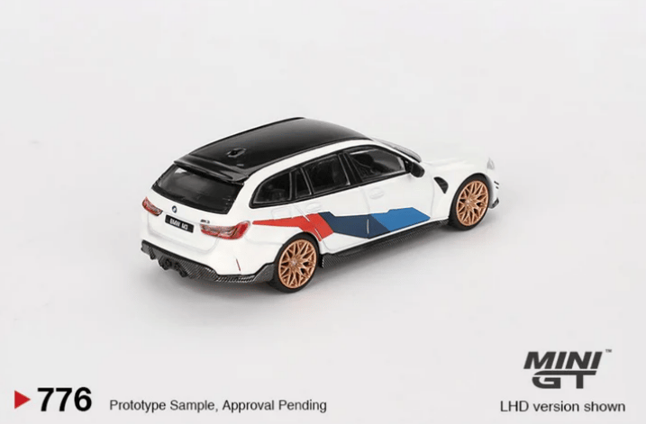 Mini GT BMW M3 M Performance Touring Alpine White