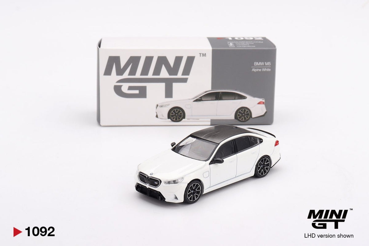 Mini GT 1092 BMW M5 Alpine White