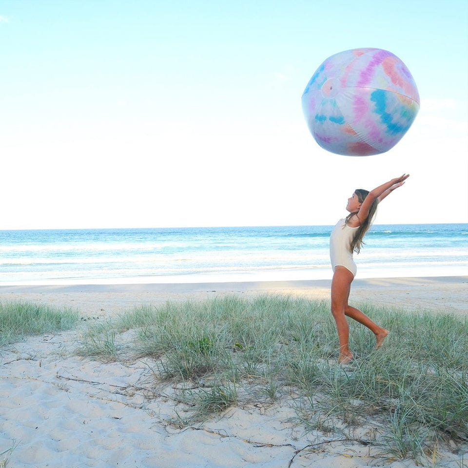 SUNNYLiFE Giant Inflatable Beach Ball Tie Dye Tie Dye