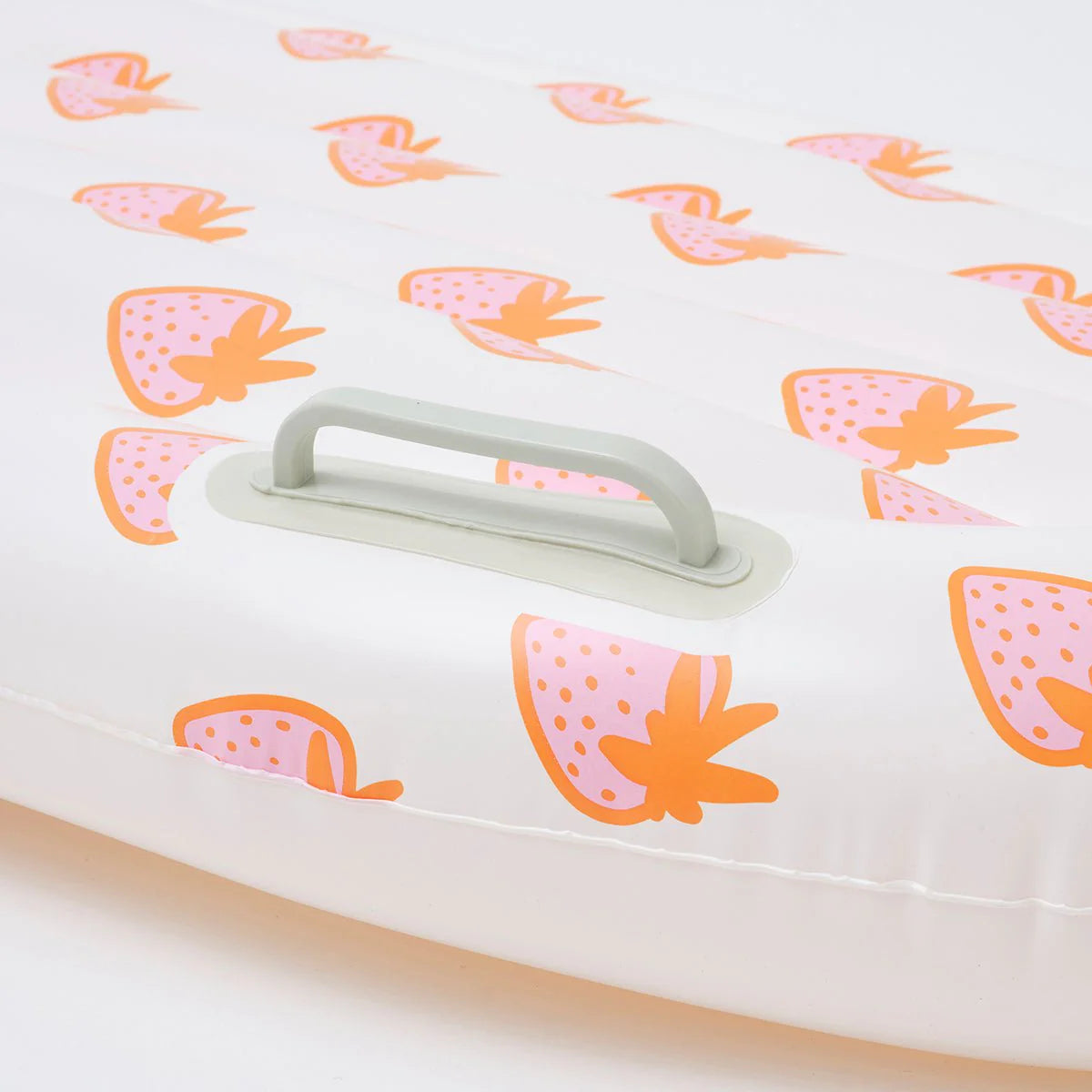 SUNNYLiFE Multicolor Inflatable Boogie Board Sea Seeker Strawberry