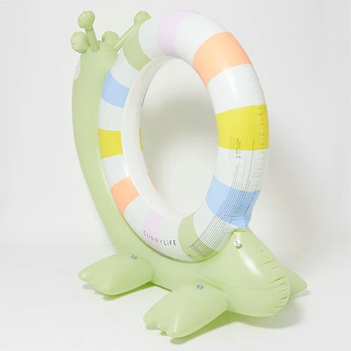 SUNNYLiFE Snail Giant Sprinkler Into The Wild Multi
