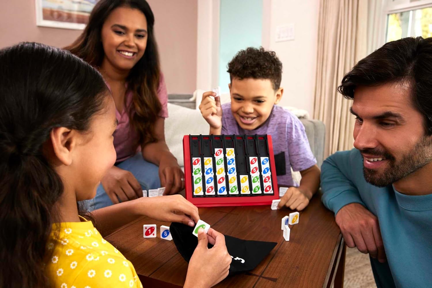 Mattel Games UNO Quatro Game