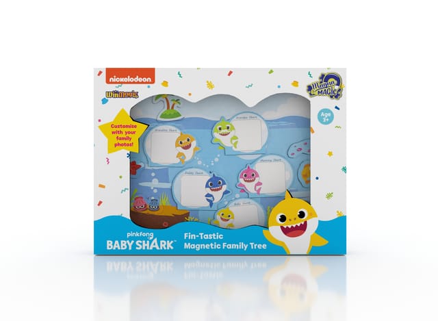 Baby Shark Fin-Tastic Magnetic Family Tree