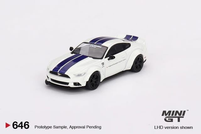 Mini GT Ford Mustang GT LB-Works White