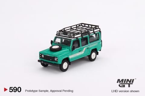 Mini GT Land Rover Defender 110 1985 County Station Wagon Trident Green