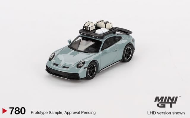 Mini GT Porsche 911 Dakar - Shade Green Metallic
