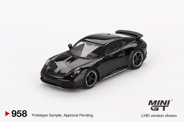 Mini GT 958 Porsche 911 Dakar Black