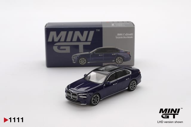 Mini GT 1111 BMW i7 xDrive60 Tanzanite Blue Metallic