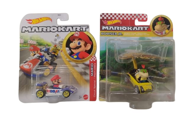 Hot Wheels MarioKart - Mario and MarioKart - Bowser Jr. Sports Coupe + Bowser Kite