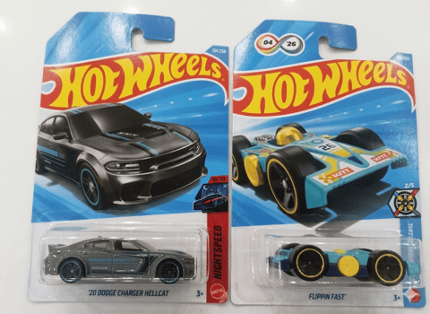 Hot Wheels '20 Dodge Charger Hellcat And Flipping Fast