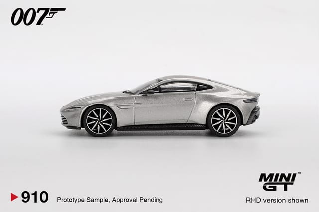 Mini GT 910 Aston Martin DB10 “Spectre”